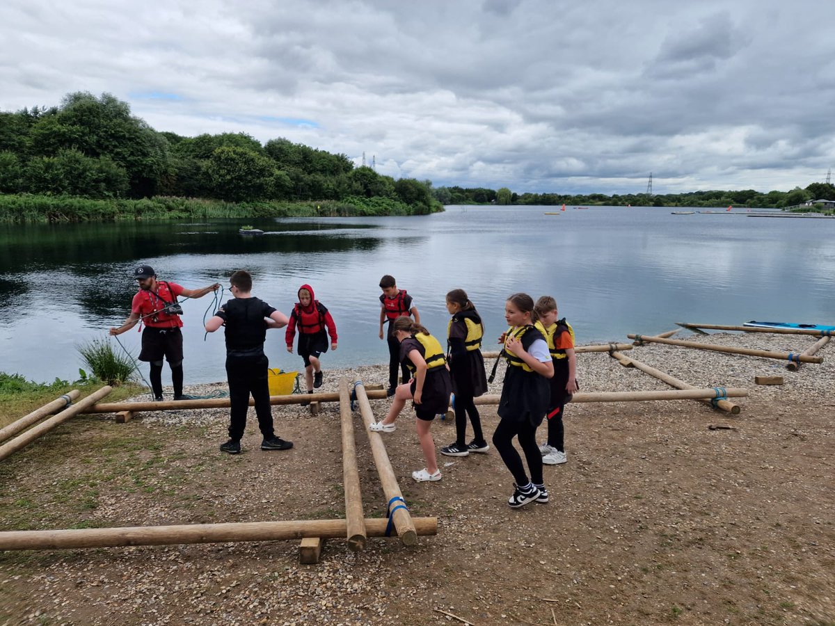 The Alderton Junior School tweet media