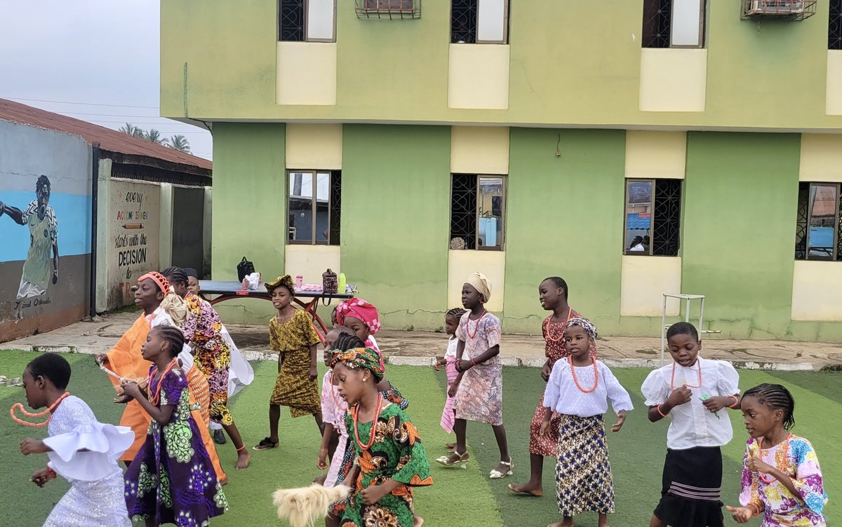 In commemoration of June 16th, International African Child Day, the staff and scholars at Quest Schools (College and Academy) celebrated by wearing their native attire to honor the day's significance.

(Open thread 🧵)

#questschools #sdg4 #internationalafricanchildday #sdgs