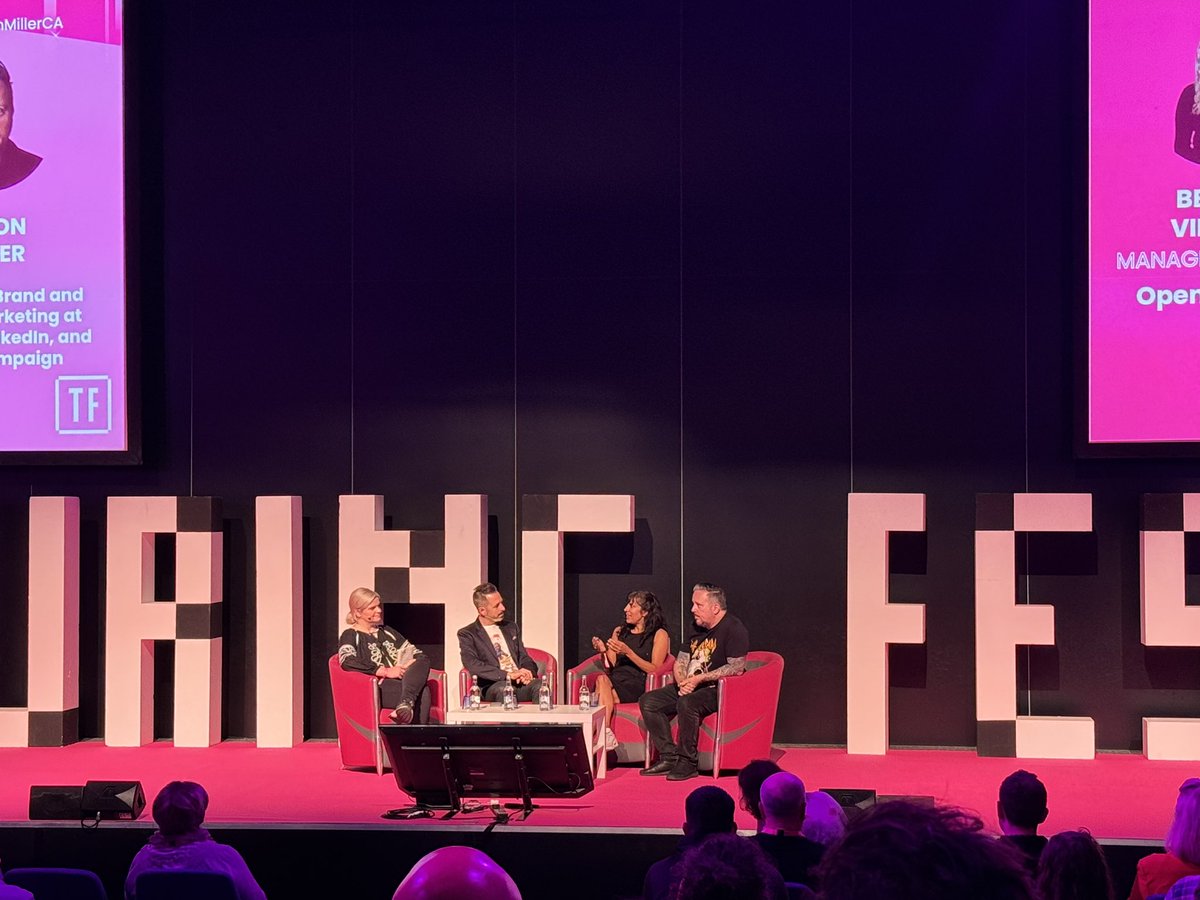 Khushal's tweet photo. Wouldn’t be a conference with no panel on AI, and who better to address this in #TuringFest by other than @randfish @BethanVincent @EmmaStratton_1 & @JasonMillerCA
“How will AI change marketing” https://t.co/nQ7IsBqdAN