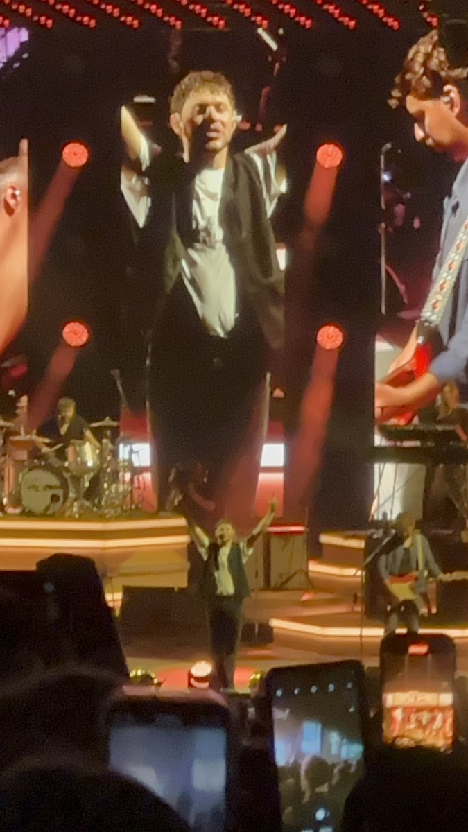 Rihtina_Raylake's tweet photo. @niallontours @HORANVOLUME6 From last night! 7.9.24 #Tinley #TheShow #54 https://t.co/3SirNi63Cg