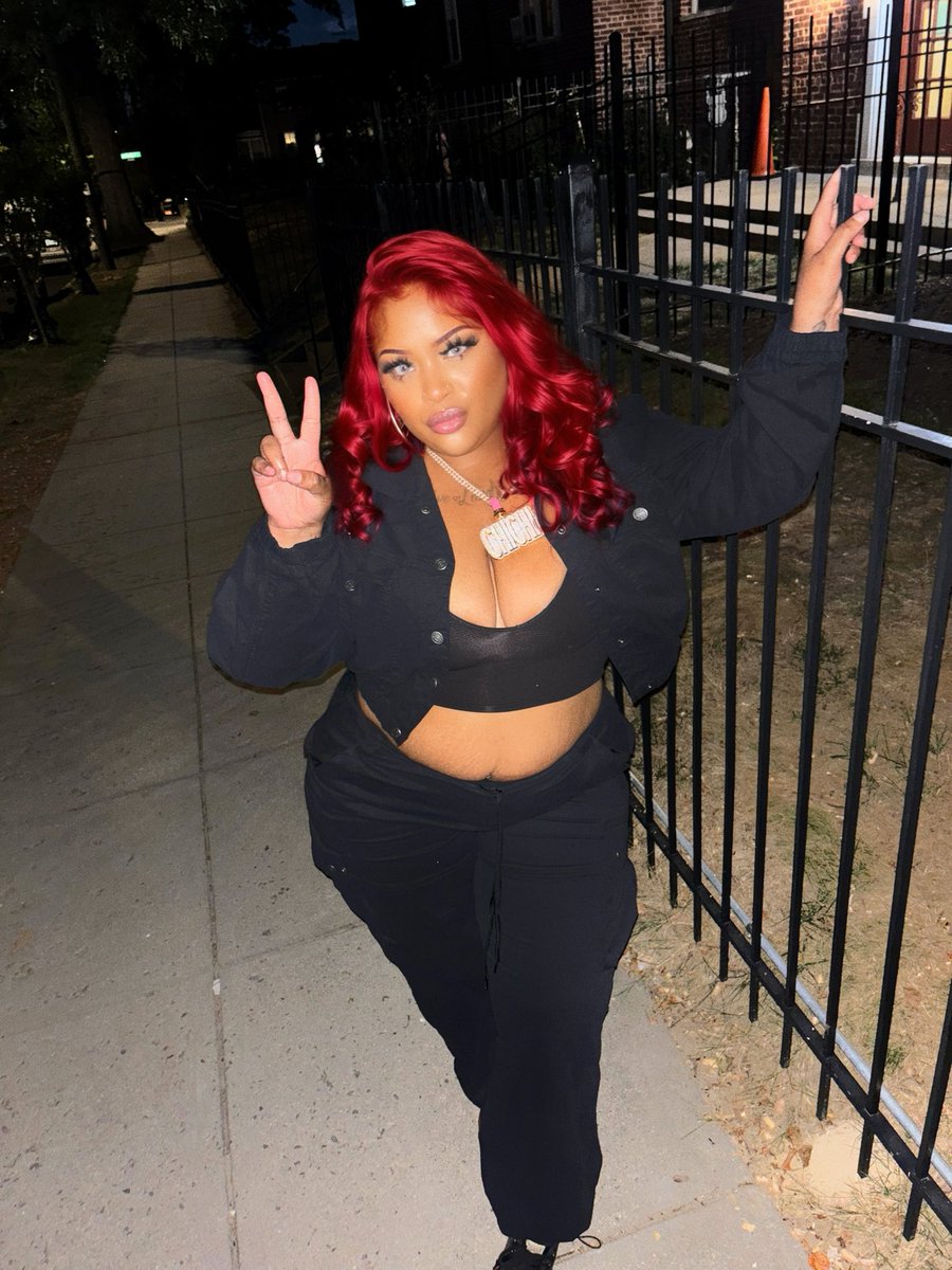 chichitheegoat's tweet image. 