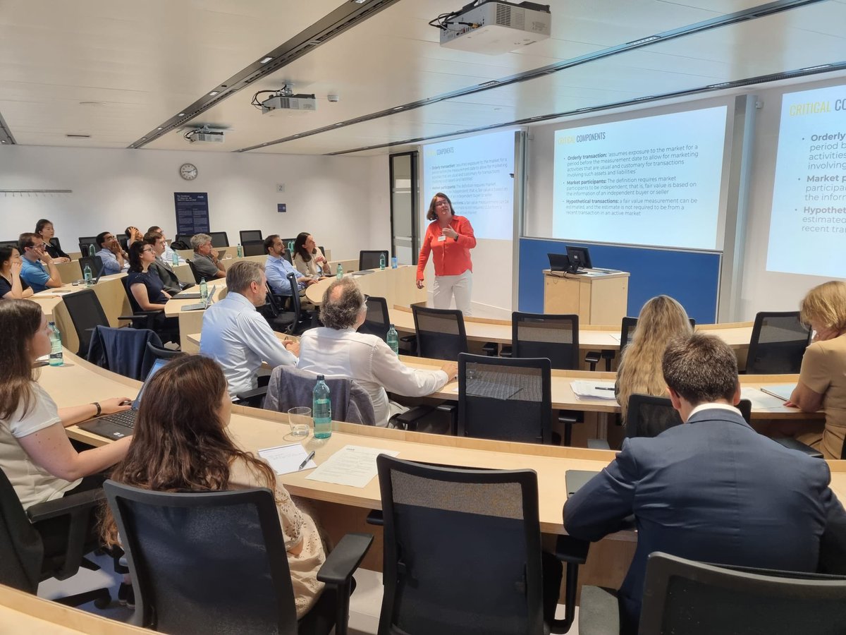 Nan Jiang tweet media