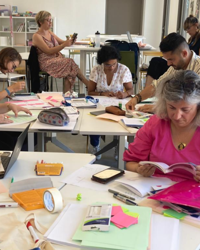 Bienvenue à la nouvelle promotion de chefs d’établissement qui préparent le titre de dirigeant des organisations scolaires. 
#formation #enseignementcatholique