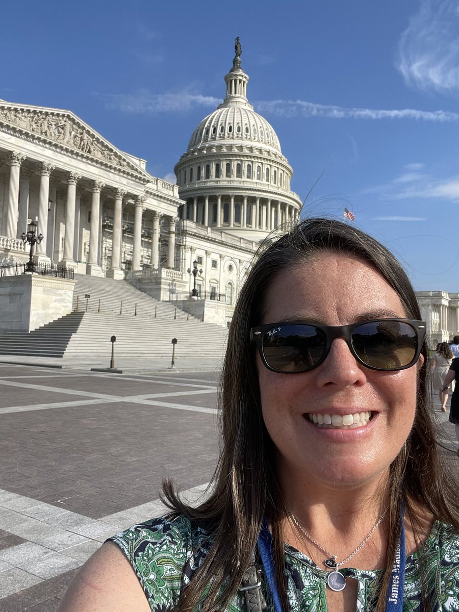 Ms. Kennedy tweet media