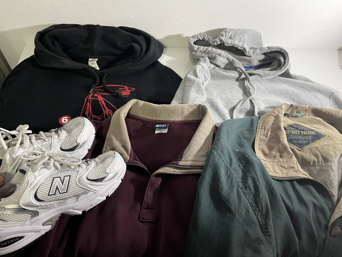 👚 tweet media