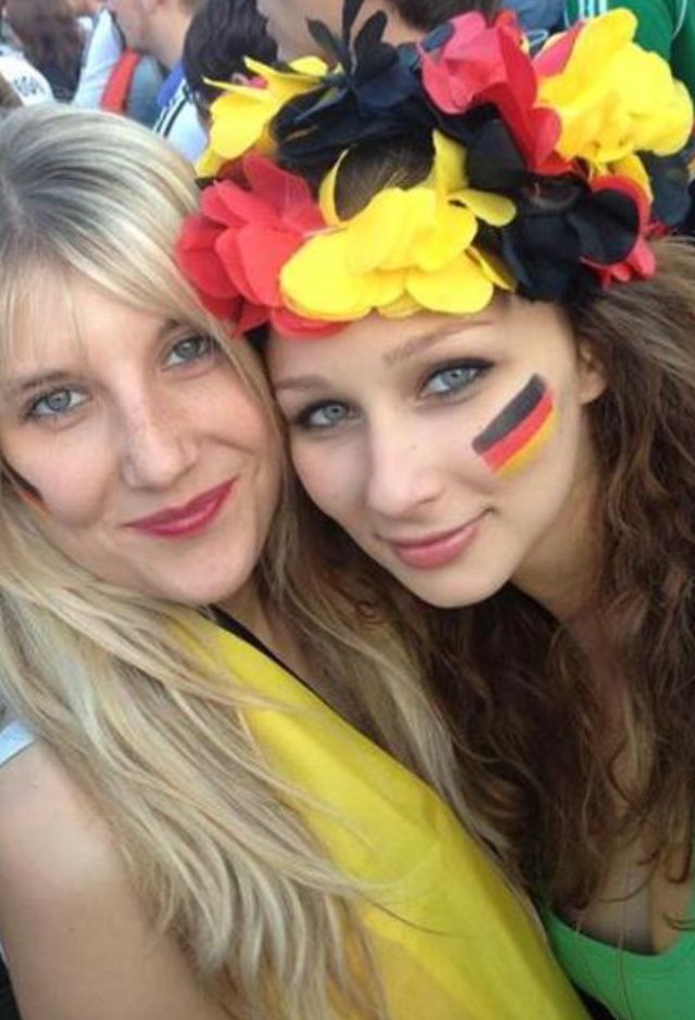 GermanLadies's tweet photo. Jessi, danke für den Support!  
Schickt uns eure besten Bilder Ladies!
(anonymisiert oder mit Namen, wie ihr wollt!)

#euro2024 #em2024 

#germangirl #deutsche #girls #prettygirls #ladies #girl #mädel #mädels #fangirl #fangirls #fussball #dfb #dfbteam #diemannschaft #trikot #fußb https://t.co/nYVXAlmJIi