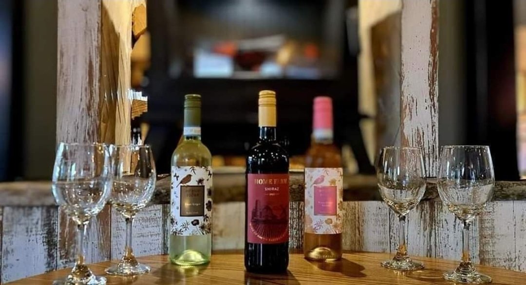 It's Wednesday, we drink wine on a Wednesday! Buy 2 large glasses &amp; get the rest of the bottle for free!🍷 

We have a few tables left for the England game. Call us on 01706 633529 to book ⚽️ 🏴󠁧󠁢󠁥󠁮󠁧󠁿