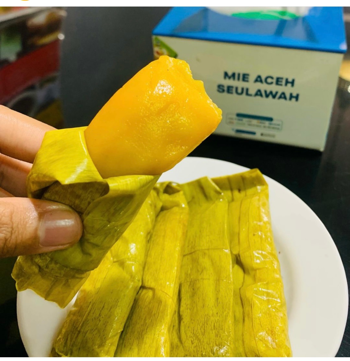 Ada kue ini di outlet kami. Dan bs dipesan jg utk acara2 spesial anda.