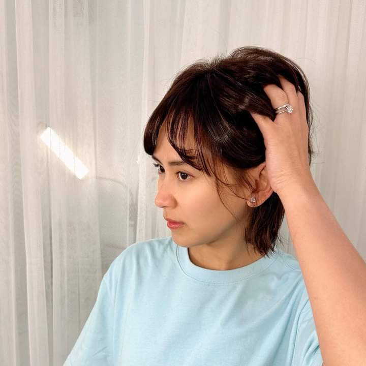 CMVillostas's tweet photo. ..Ang NING-NING ng iyong mga mata'y na hanap ko sa mga TALA🌟 
..Bagong gupit ulit 😁napaka ganda mo talaga😍🥰🌟
Life's A Beautiful Game
#SunLifePlayForLife
@JustSarahG https://t.co/zKqlbVwm5w