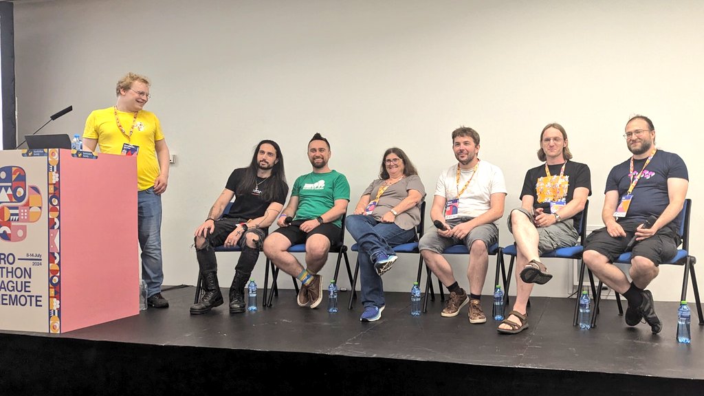 pauloxnet's tweet image. Python Core Development Panel is underway during the EuroPython 2024 conference 🐍

Carol Willing, Victor Stinner, Pablo Galindo Salgado,  Hugo van Kemenade Petr Viktorin,  Łukasz Langa are present on stage 🎤

#EuroPython #EuroPython2024 #Python #CPython 
CC @EuroPython @ThePSF