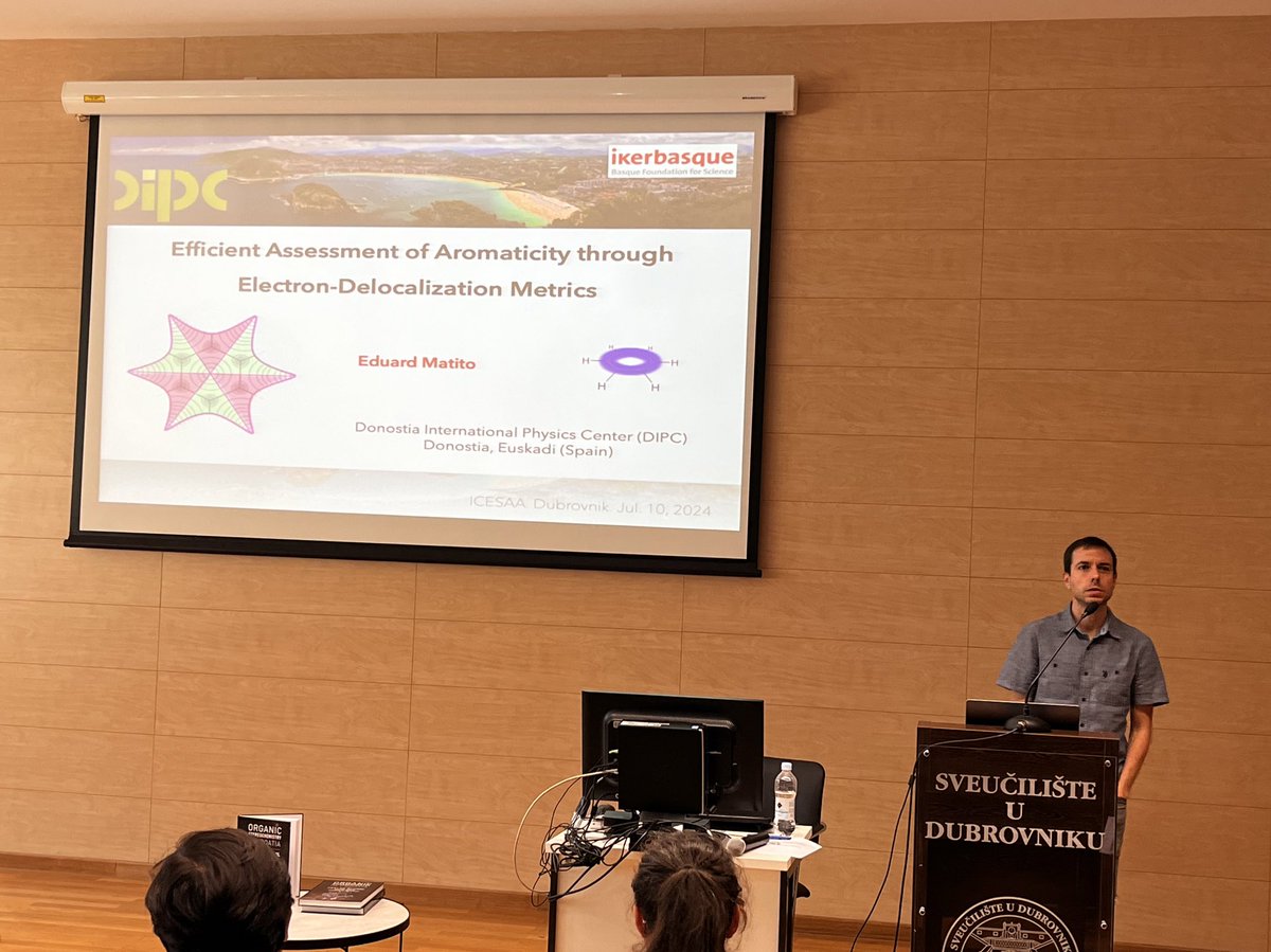 PoranneGroup (@poranneg) on Twitter photo Amazing <a href="/eduardmatito/">Eduard Matito 🎗</a> and his story how to measure aromaticity with electron-delocalization methods at #ICESAA3 ⚛️ Amazing <a href="/eduardmatito/">Eduard Matito 🎗</a> and his story how to measure aromaticity with electron-delocalization methods at #ICESAA3 ⚛️