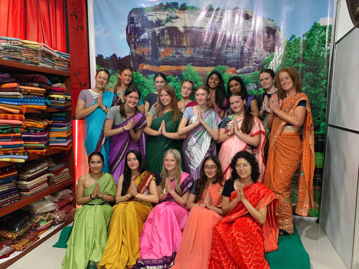 bgsnetball's tweet photo. A super busy day 2 for our girls. 🌺

- Great first session ahead of game 1 tomorrow.🏐
- Lunch at the Royal Botanical Gardens🌴 even made some little friends! 🐒🐍
- Visited the silk shop.👘
- Watched a cultural dance show.💃🏼
- Back to the hotel for pool &amp; dinner.💧

#SriLanka24 https://t.co/U52NUrrgt2