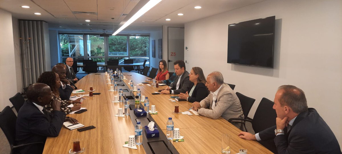 adfimi's tweet photo. 27 June 2024, Thursday

ADFIMI together with ADFIMI Members Türkiye Industrial Development Bank, Ziraat Participation Bank and Turkiye Development Investment Bank co-hosted the delegates of KDC in Istanbul, Türkiye.

We would like to thank esteemed ADFIMI Members. https://t.co/UwOtwx087R