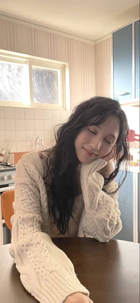 frnvreyy's tweet photo. thanks for the cake babe❤️

#osd #onceselcaday #MINA
@JYPETWICE https://t.co/PtCDkLSWNY