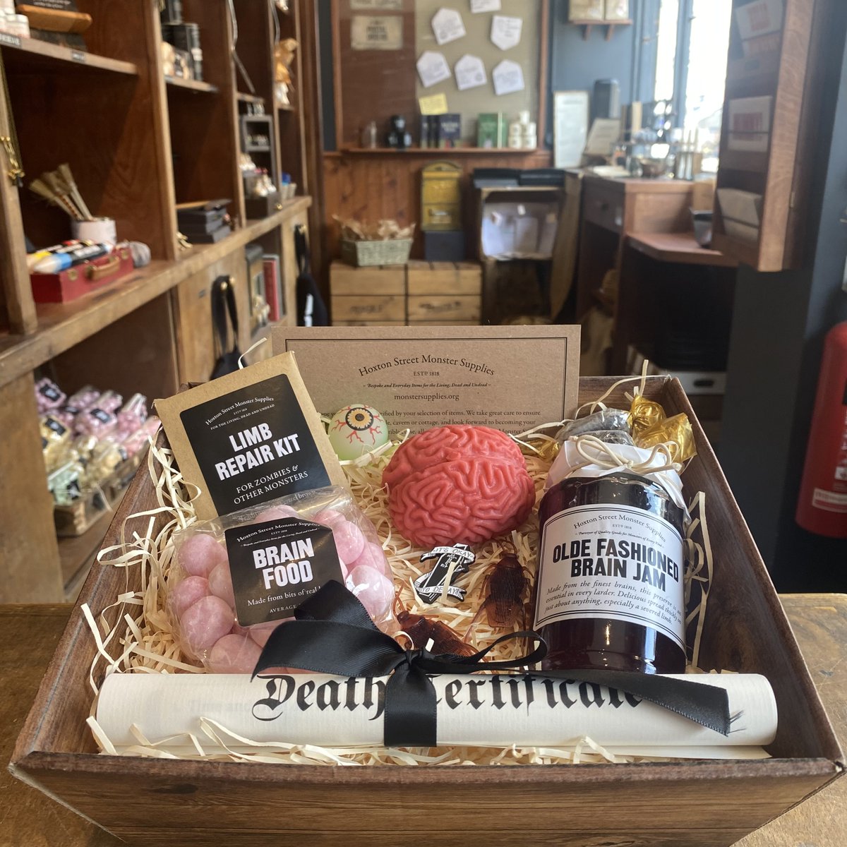 LAST CHANCE 👻

Our customer survey closes at midnight tonight! Add your growls and screeches to be in with a chance to win this dead good hamper of goodies.T&amp;Cs apply.

Don't delay, howl today! ▶️ bit.ly/3RH7HvO