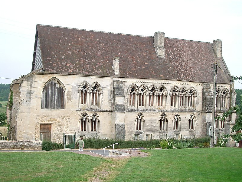 MonumentumFr's tweet photo. Ancienne abbaye à #Troarn (#Calvados) Construction XIIIe siècle. Restes de l'ancienne abbaye, consistant en un bâtiment rectangulaire (cf plan annexé à l'arrêté) : classement par décret du 30 avril 1921.
Suite 👉 https://t.co/4354MmHFfD
#Patrimoine #MonumentHistorique https://t.co/XeHhIBbXPQ