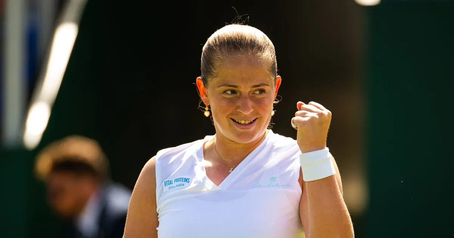 TAL8ET's tweet photo. 💥BONUS PICK💥
Record 8-3📈 | +21.81u💸

#Wimbledon (LIVE)
@TAL8ET ▫️ 10/07/2024🎾

5U🇱🇻Ostapenko ML @ +138

LFG!!💥

#Tennis #BettingTips #FreeBets #TennisBets #TennisTips #GamblingX #ATPTour #MaxPick #WTA #GrandSlam https://t.co/BhgFHEVuyB