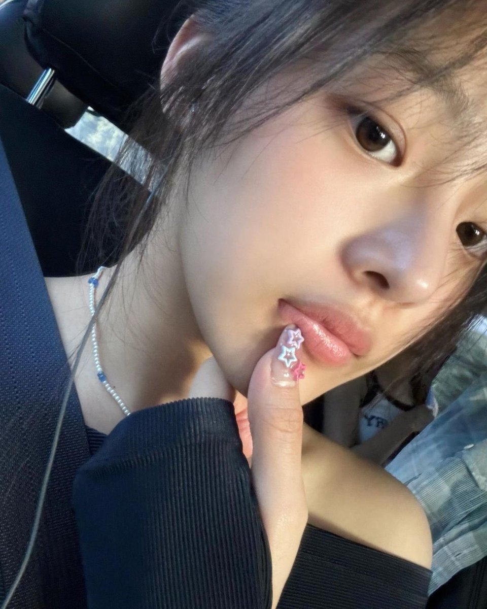 Minggom_16's tweet photo. 이런 사진들을 한번에 올려주다니
니즈파악 미쳤음 https://t.co/JE6vFIyqCc