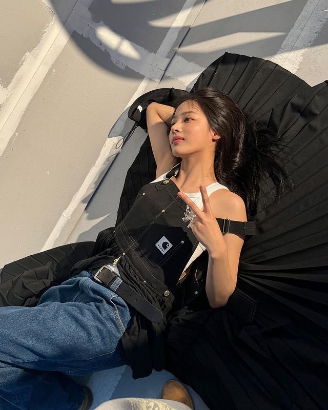 Minggom_16's tweet photo. 이런 사진들을 한번에 올려주다니
니즈파악 미쳤음 https://t.co/JE6vFIyqCc