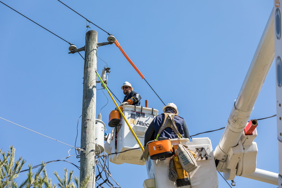 UGICorporation's tweet photo. Happy National Lineworker Appreciation Day! At UGI, we're proud to recognize our @UGI_Utilities lineworkers who are dedicated to providing safe, reliable electric service to more than 62,000 customers in Luzerne and Wyoming counties in northeastern Pennsylvania. #EnergyToDoMore https://t.co/K9T6gfn90c