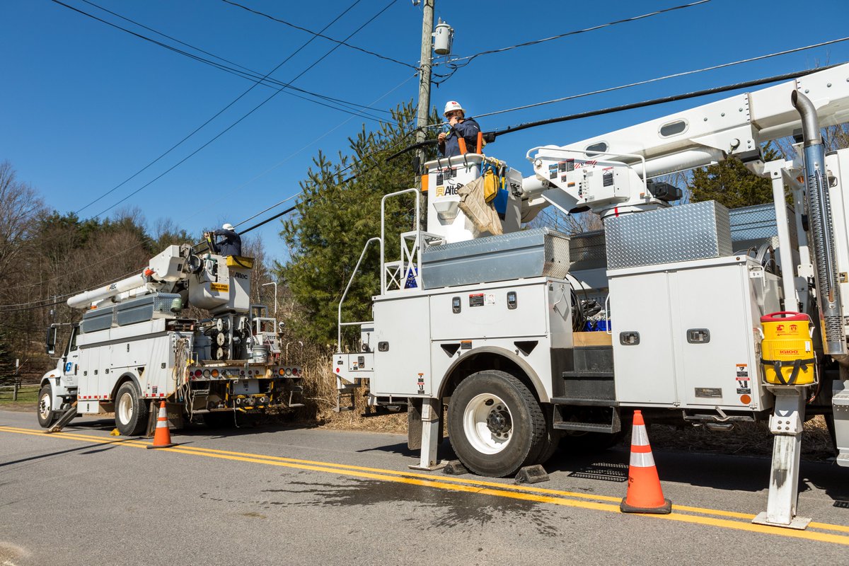UGICorporation's tweet photo. Happy National Lineworker Appreciation Day! At UGI, we're proud to recognize our @UGI_Utilities lineworkers who are dedicated to providing safe, reliable electric service to more than 62,000 customers in Luzerne and Wyoming counties in northeastern Pennsylvania. #EnergyToDoMore https://t.co/K9T6gfn90c