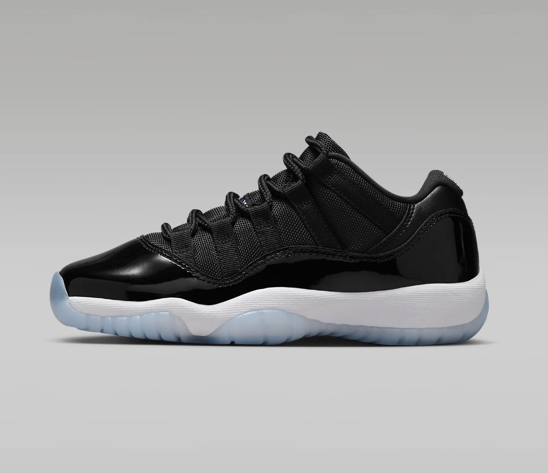 SOLELINKS's tweet photo. Ad: All sizes restocked
GS Air Jordan 11 Low 'Space Jam'
=> https://t.co/Nh373aq8AV https://t.co/4HpiSlekoc