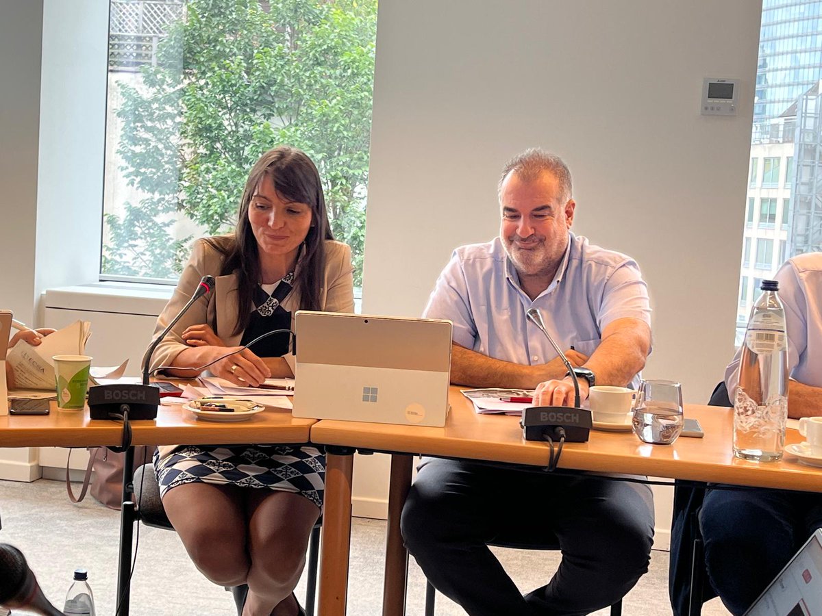 The #SeafarersGoDigital initiative was officially launched today⚓ 

This joint initiative by ECSA &amp; <a href="/ETF_Europe/">European Transport Workers' Federation</a> aims to support shipping and seafarers in the digital transition. 

👉 Want to know more?
Download the Seafarers Go Digital initiative⤵️
ecsa.eu/sites/default/…