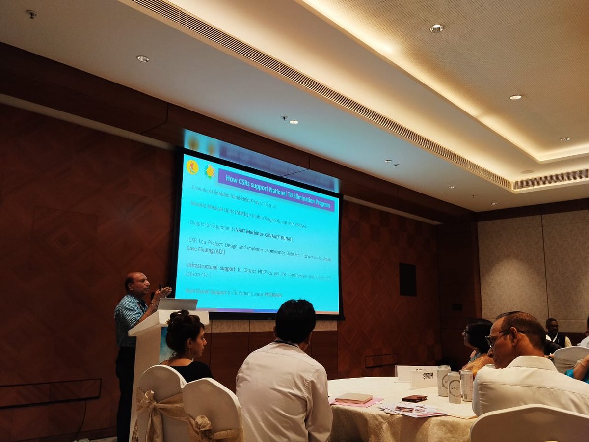TbDivision's tweet photo. Dr. Alok Mathur-ADDG, gave an overview of NTEP to the representatives of CPSEs and Aspirational districts at #csrconclave2024. He emphasized on crucial role of CSR support in TB elimination. #TBMuktBharat https://t.co/w12ngOPY54
