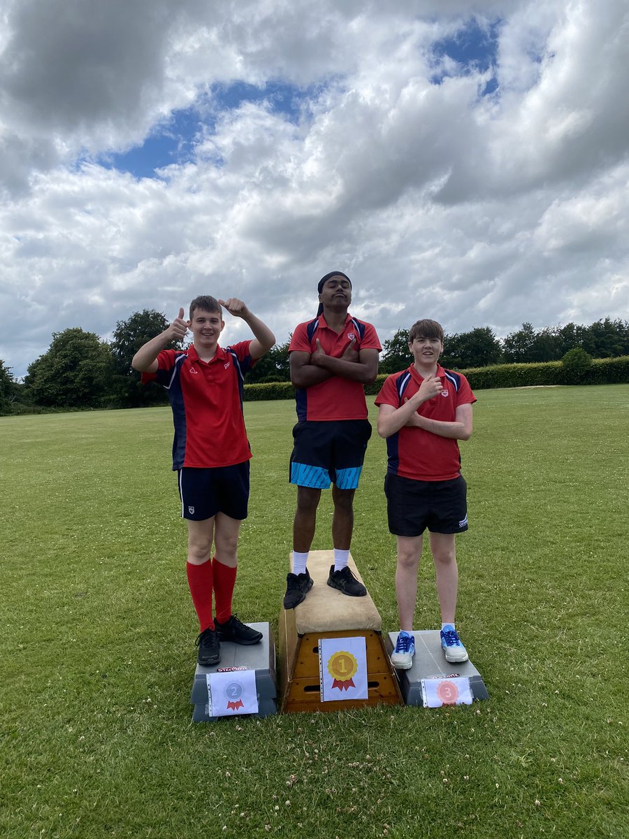 Congratulations to our yr10 finalists for 200m !!