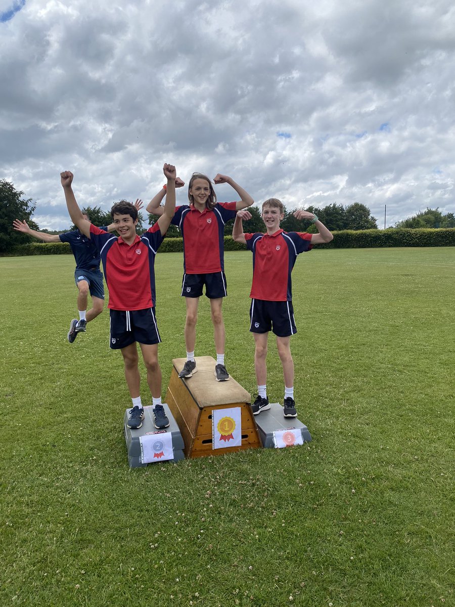 Our yr 9 finalists for 300m #SpotMrRichards