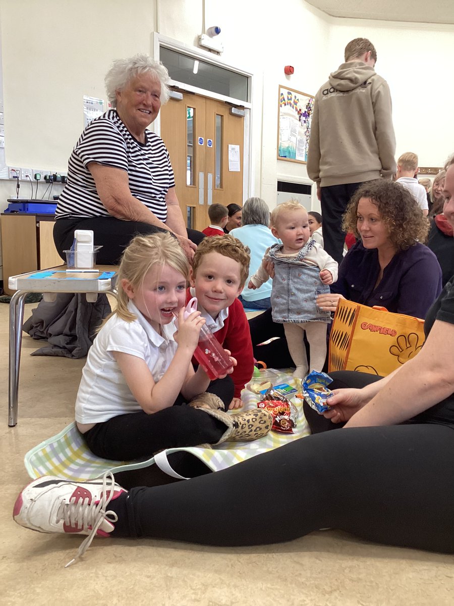 TheIdleCofE's tweet photo. An indoor Reception picnic this afternoon - rain can’t stop the fun! Thank you to all our families for attending! https://t.co/3ndbT5moKH