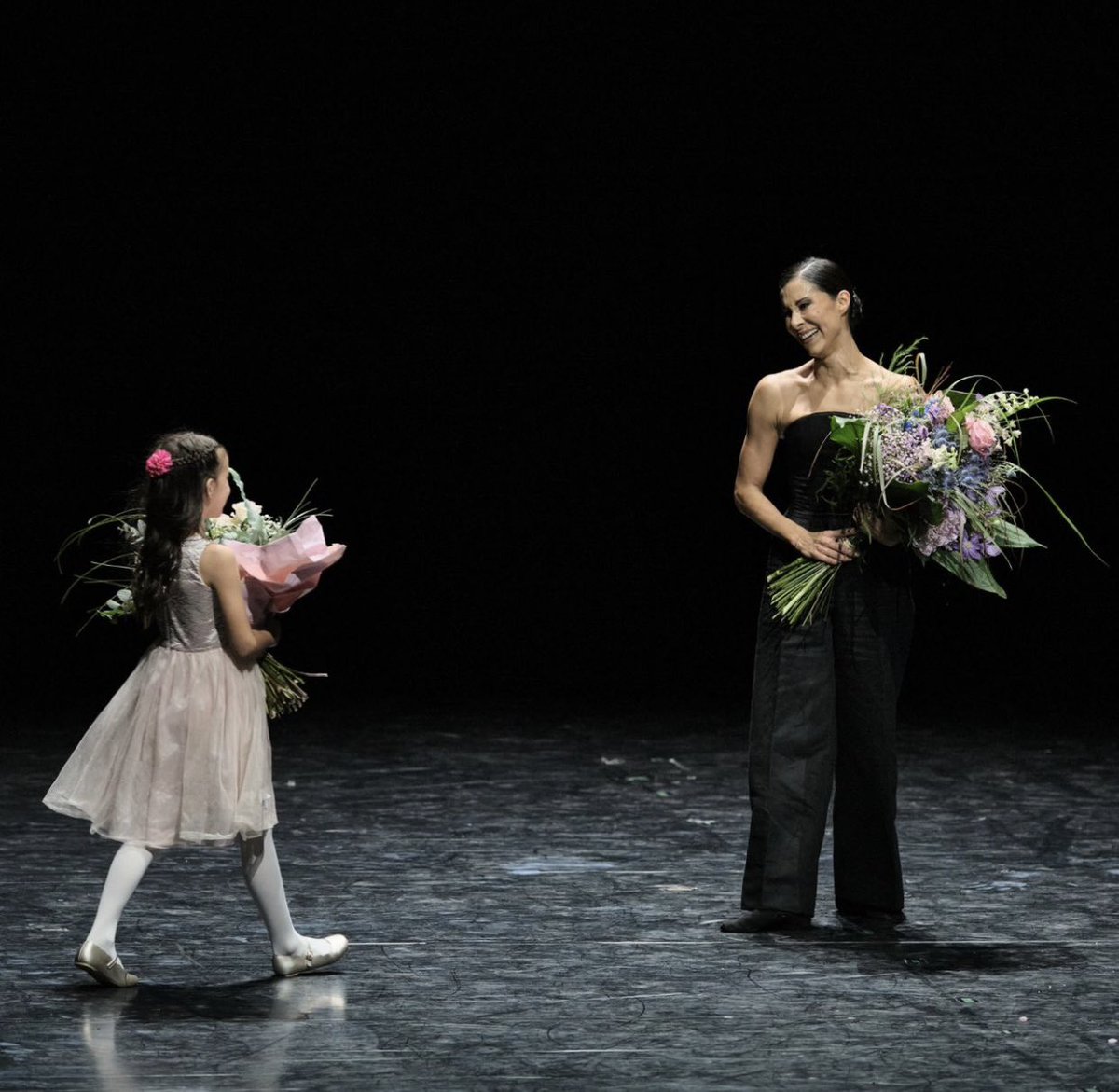 ivetiga's tweet photo. Estas líneas están dedicadas a @ElisaCarrilloC, una de las máximas representantes de la danza en América Latina, comparable a figuras como Alicia Alonso. Su carrera es un testimonio conmovedor de su extraordinario talento y dedicación inquebrantable.

📍https://t.co/eF3x1ggm6I https://t.co/feyN0CiRp5