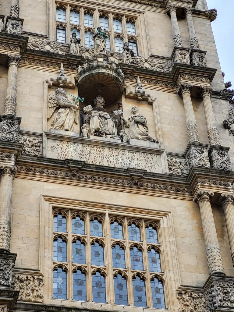 The children who took part in <a href="/BrilliantClub/">The Brilliant Club</a> have had a fabulous day at Oxford University and a tour of the city!