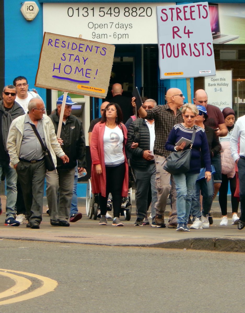 EdinbUrgh! tweet media