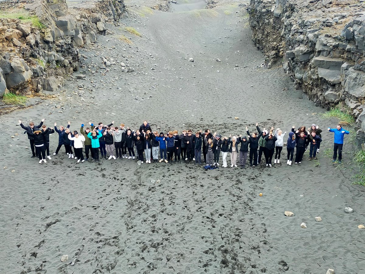 SamWardAcad's tweet photo. #SWAIceland24 https://t.co/HdKvwnBOiW