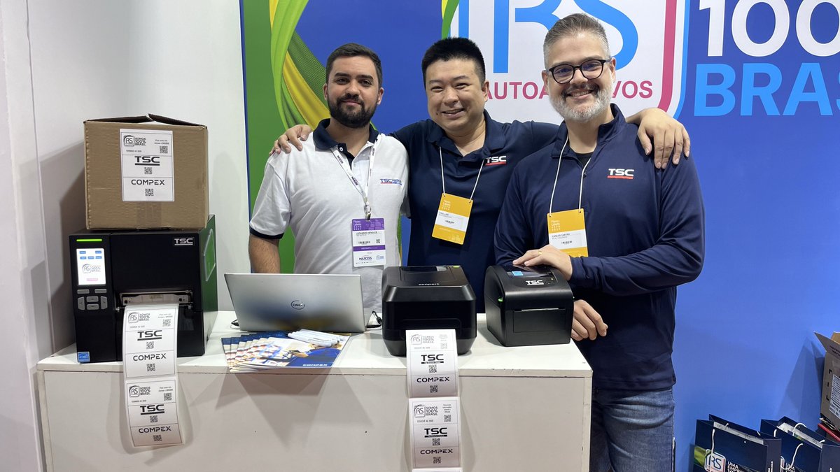 tscprintronix's tweet image. 🇧🇷Agradeçemos por nos visitar no estande da TSC na Flexo &amp;amp; Label 2024 em São Paulo.  Ficamos felizes em compartilhar nossas soluções de impressão e etiquetagem com você, em parceria com nosso Revendedor RS Autoadesivos e Distribuidor Compex. 
#TSCBrasil  #tscprinters #rfidtags