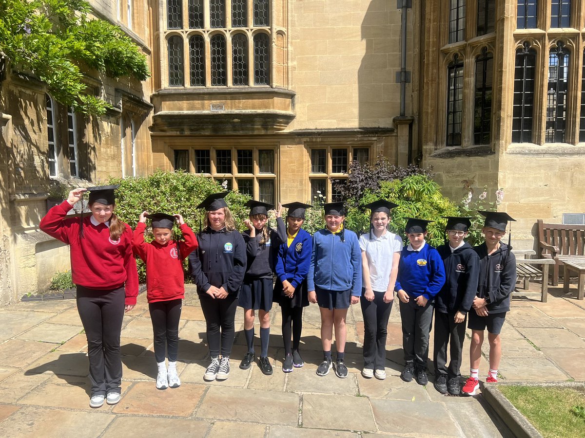 Mr Marchant tweet media