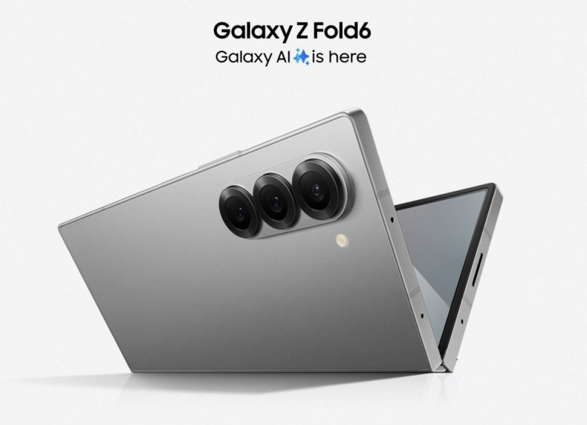 swedroid's tweet photo. HĂ€r Ă€r Samsung Galaxy Fold 6 â foldable i bokformatet för 25 000 kronor https://t.co/Lcdzuv5Q2s #Foldablesrollables #Telefoner https://t.co/HOI2x1HSIl