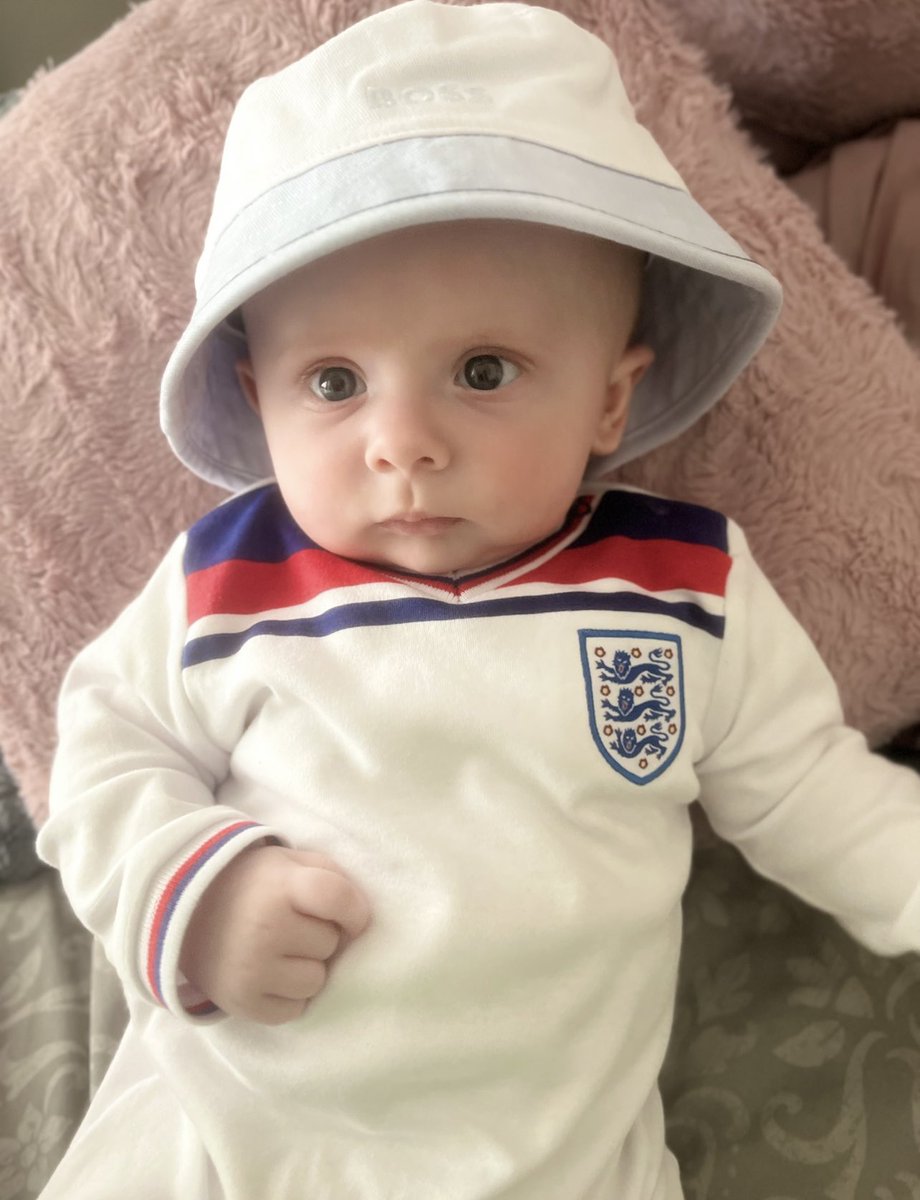 Nataliejadecox's tweet photo. #SSNThreeLions https://t.co/a3XQOhgDdt
