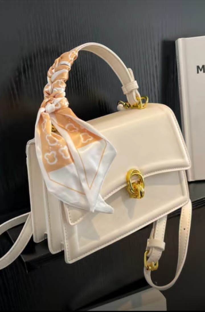 classixfashions's tweet photo. Ladies Handbags
At Kshs 2000
Call/WhatsApp at 0737467538
Gachagua Toothbrush, Occupy Karen , Sifuna, #JakomEngagesKenya , #classixfashions https://t.co/wSUKHkioEu