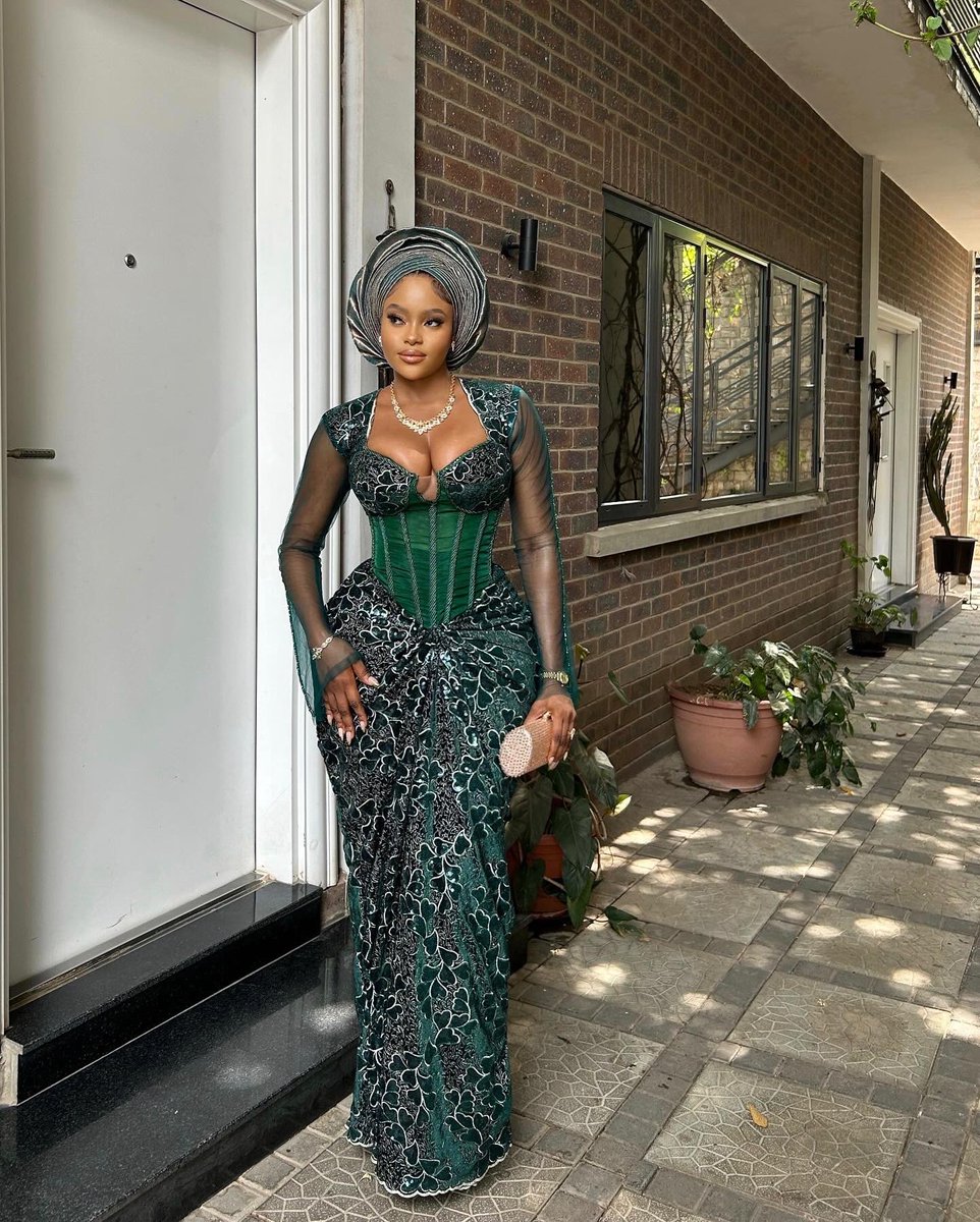 blessmond. tweet media