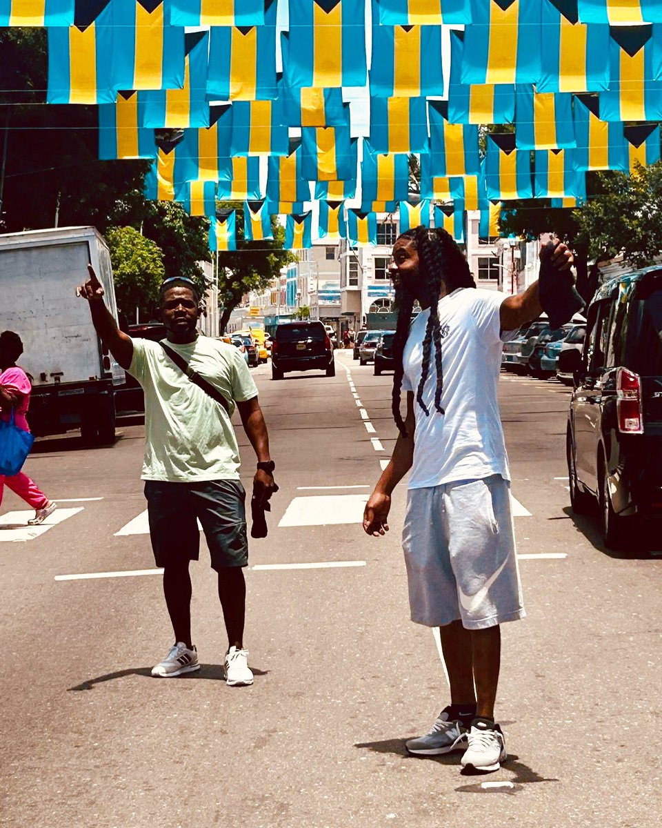 dbg_dayday's tweet photo. HAPPY INDEPENDENCE BAHAMAS https://t.co/iRs08PnpqO