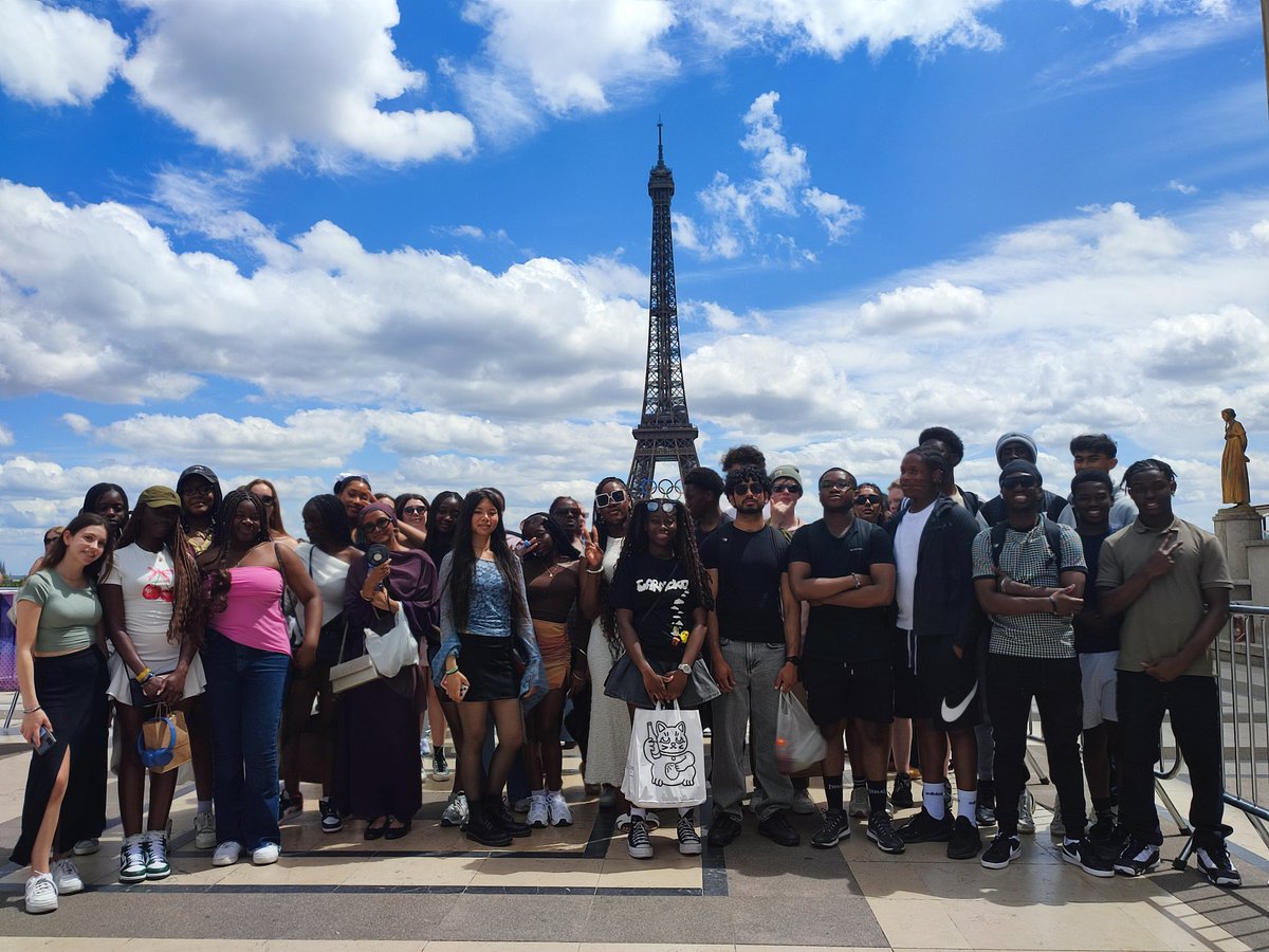 DGS_MFL's tweet photo. J3: découverte de Notre-Dame de Paris, de l'île St Louis et du Marais avant de prendre un Bateau Parisien https://t.co/hGG4hLCNQJ
