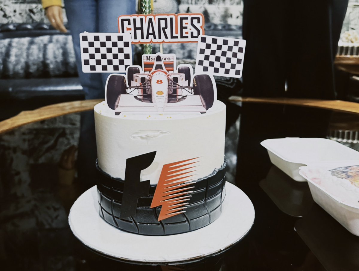 Rushalishah2's tweet photo. A dreamy birthday 😭❤️🆑
#CharlesLeclerc #f1 https://t.co/HDJpzZWIa0
