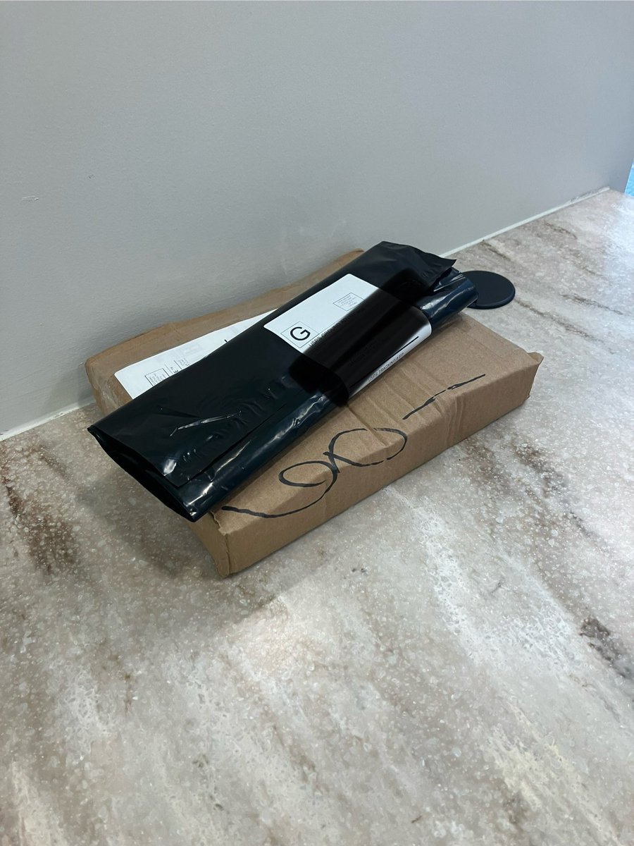 HyunBrothersFBA's tweet image. Morning #AmazonFBA #AmazonFBM gang!! Been dry recently but sending out a few orders today. #AmazonDay is approaching and getting all my last min products into shipments. Keep on grinding yall.