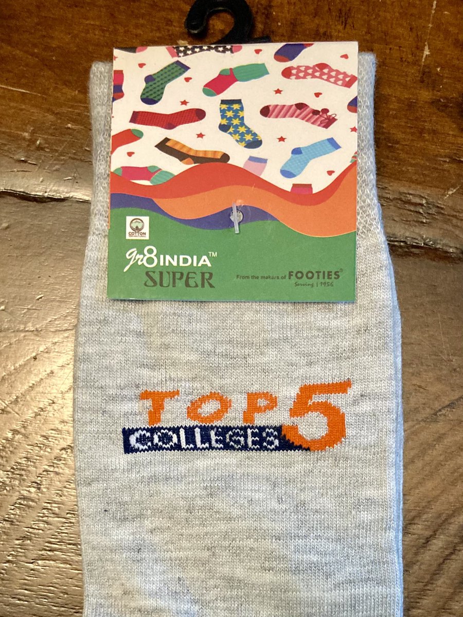 EdNorthMN's tweet photo. @SayKidPlay And we're wearing our @virtueanalytics socks today! See their cool Top 5 colleges app at https://t.co/JMoiSErVh4 https://t.co/vsMLT271Sk