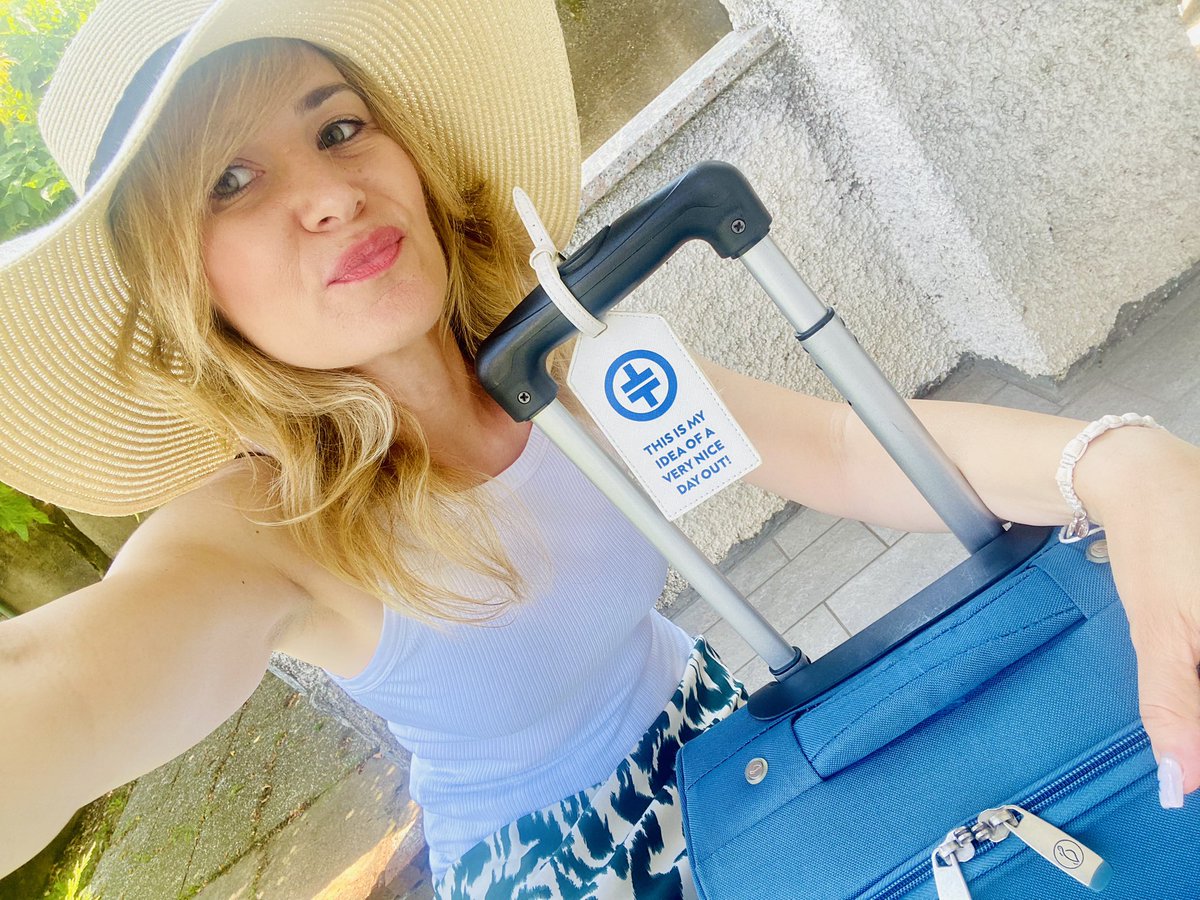 RaffyRimoldi's tweet image. @GaryBarlow Ready for tomorrow 🤩🤩🤩 See you soon 😘💙❤️ #thislifetour