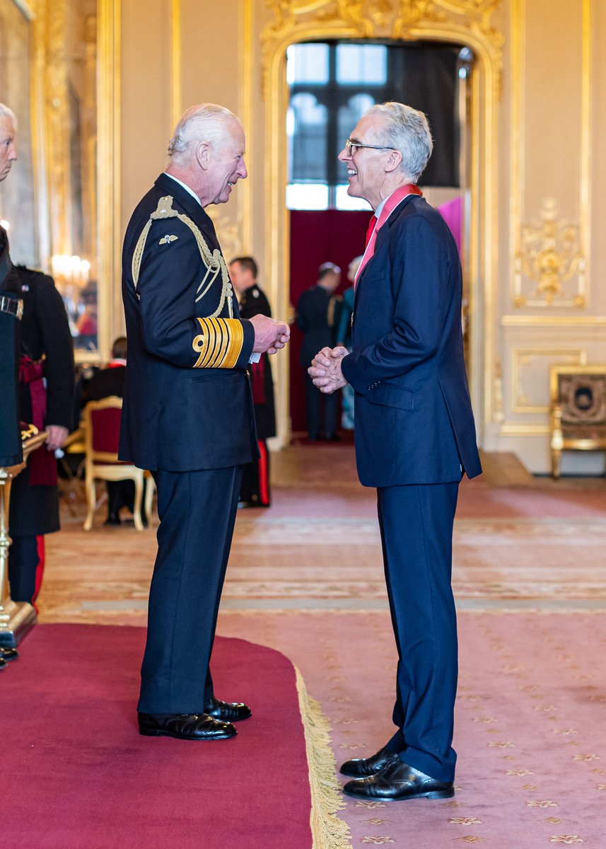 Hugely grateful to HM The King for his encouraging words &amp; CBE award 'For services to the Church of England' - which I joyfully accepted on behalf of @HTBChurch &amp; for his many memorable visits to support us, <a href="/stmellitus/">St Mellitus College</a>, our church planting, refugee &amp; persecuted church ministries