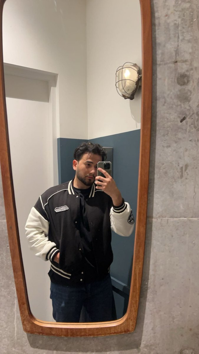 ammar__02's tweet photo. Trip around Europe 🇫🇷🇳🇱🇧🇪🇩🇪 ✈️ https://t.co/S51mX28Bq2
