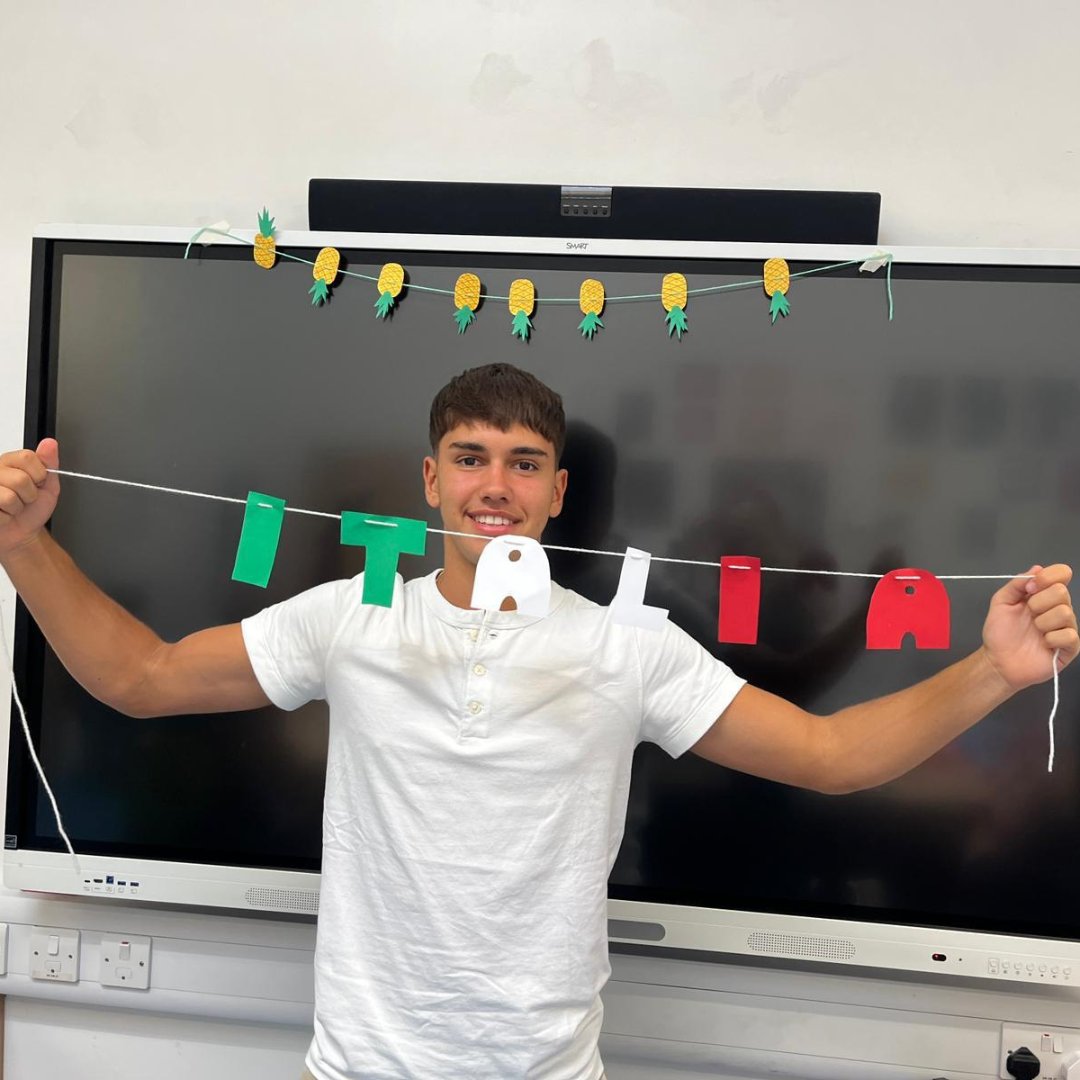 MHShortCourses's tweet photo. Our creative arts lesson is in full swing as students design and create colourful bunting! Each banner piece is filled with unique patterns and personal touches.

#MillHillShortCourses #MillHillSummerSchool https://t.co/y09wCKBrVf
